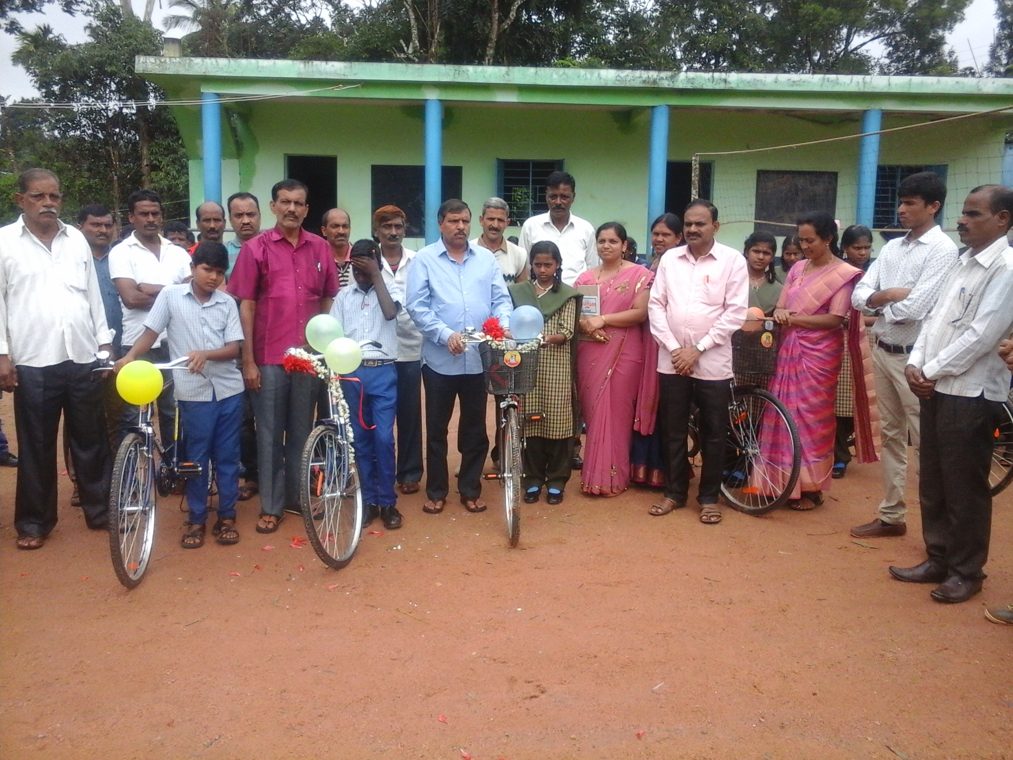 ಸರ್ಕಾರಿ ಉದ್ಯೋಗಕ್ಕೆ ಸರ್ಕಾರಿ ಶಾಲೆಗಳಲ್ಲಿ ಶಿಕ್ಷಣ ಪಡೆಯುವ ನಿಯಮ ಜಾರಿಗೊಳಿಸಬೇಕು: ಬಿ.ಬಿ.ನಿಂಗಯ್ಯ